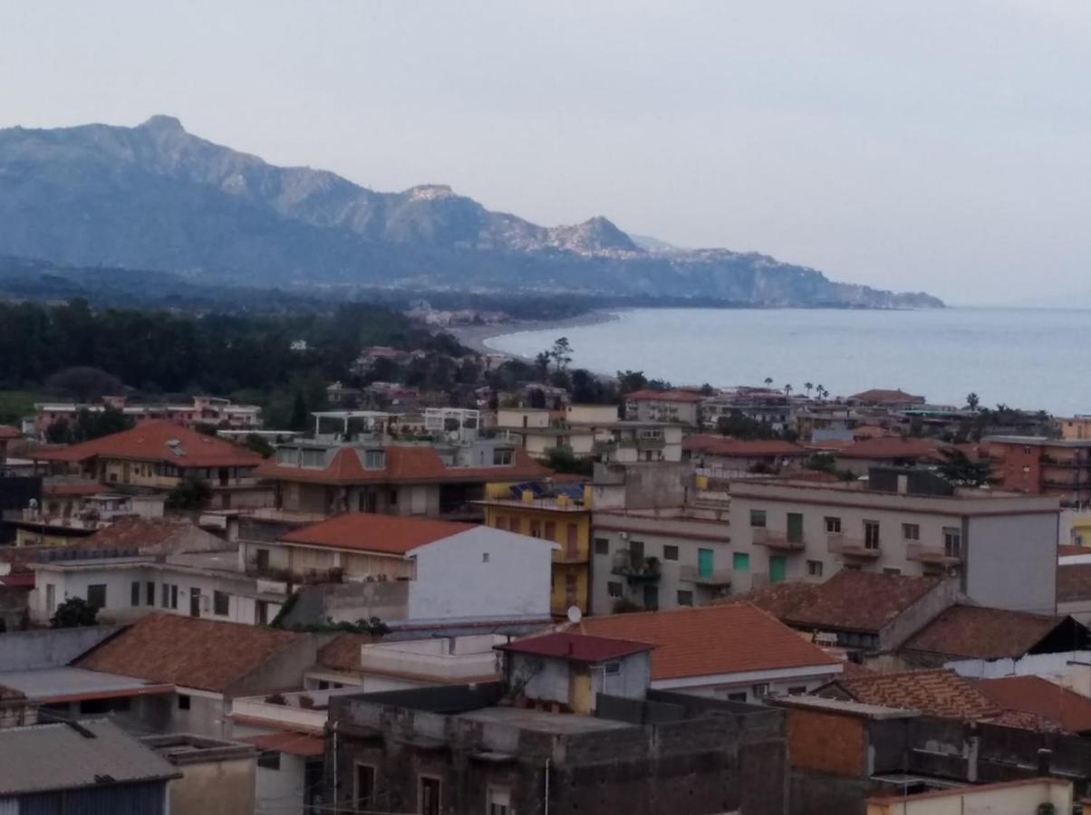 Ferienwohnung Casa Donna Rosaria Tra Etna E Taormina Riposto Exterior foto