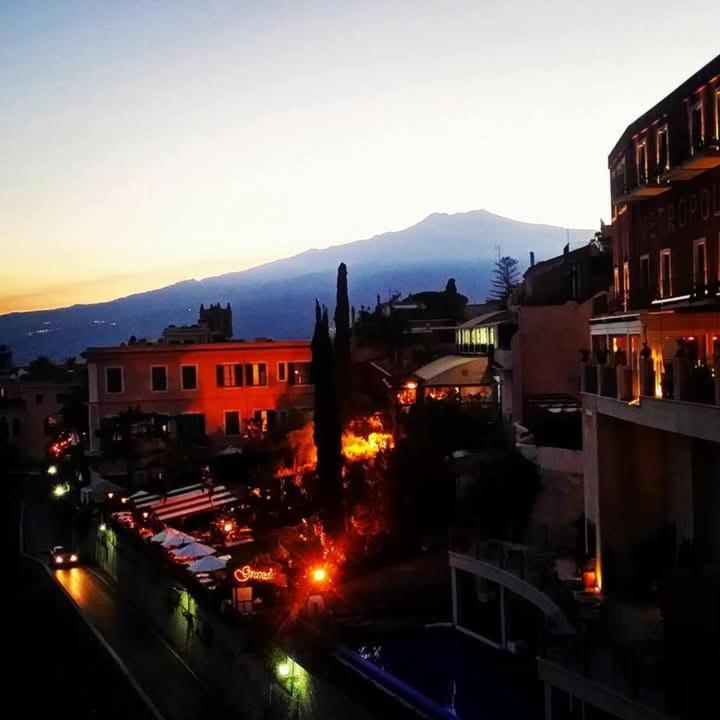 Ferienwohnung Casa Donna Rosaria Tra Etna E Taormina Riposto Exterior foto