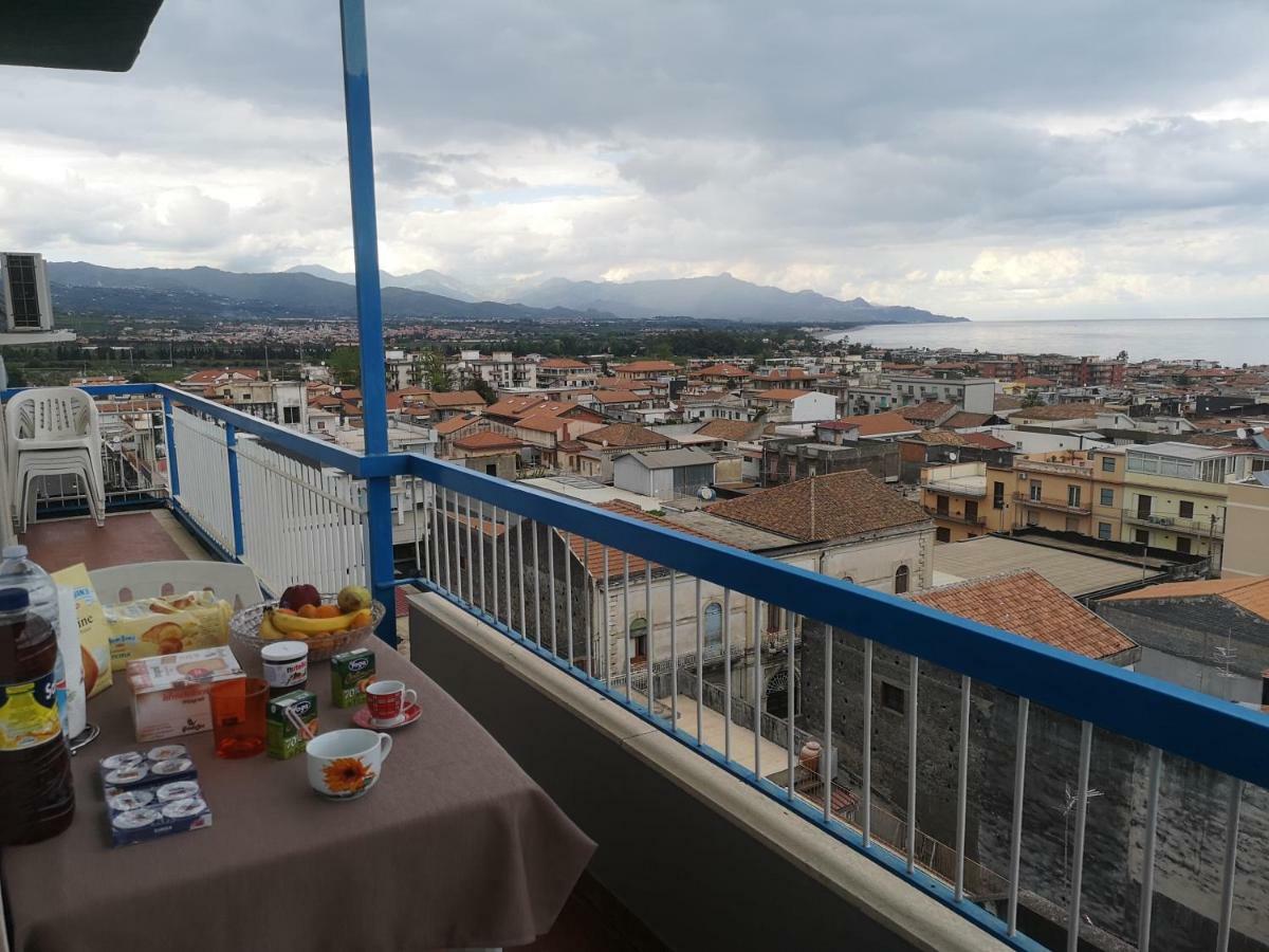 Ferienwohnung Casa Donna Rosaria Tra Etna E Taormina Riposto Exterior foto